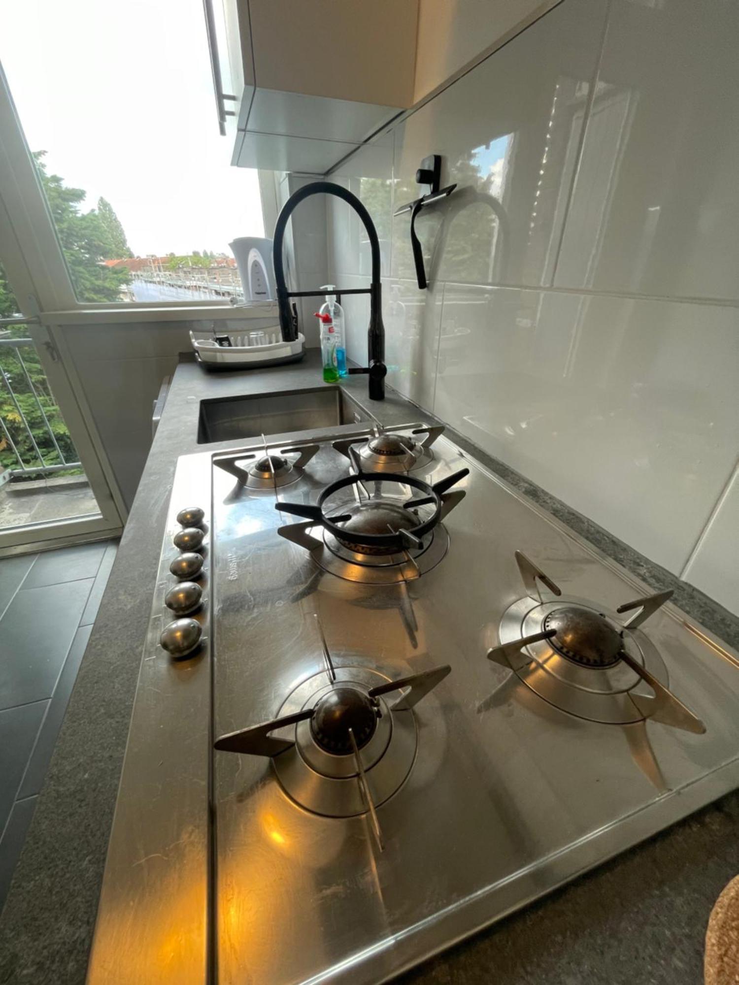 Sunny And Spacious Apartment روتردام المظهر الخارجي الصورة